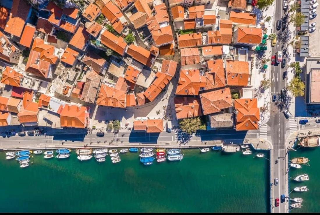 Apartmani Branko Vojnovic โอมิช ห้อง รูปภาพ